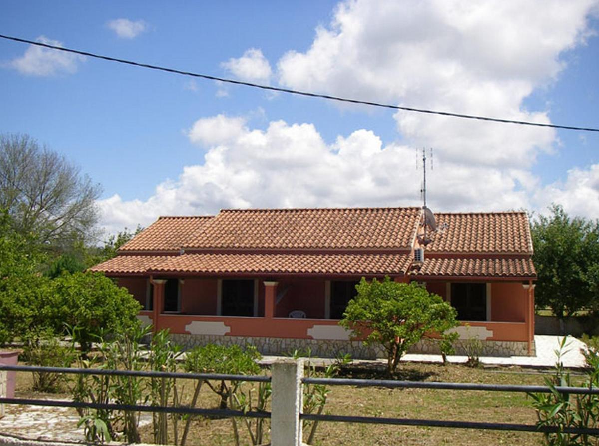 Erifili Apartments Sidari  Luaran gambar